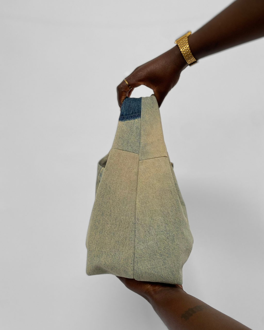 Le Handbag Medium - COMMELEJOUR