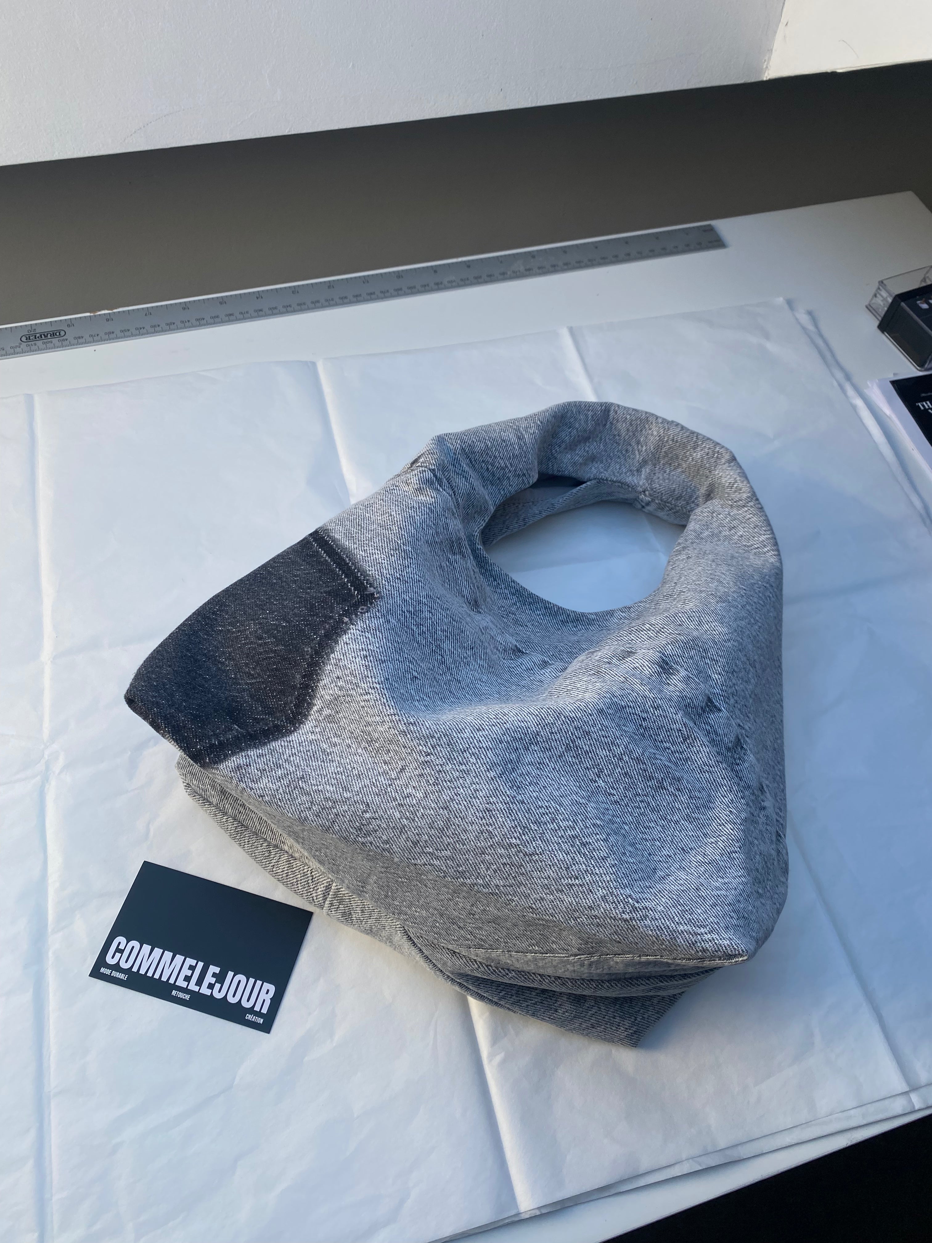 Le Handbag Medium - COMMELEJOUR